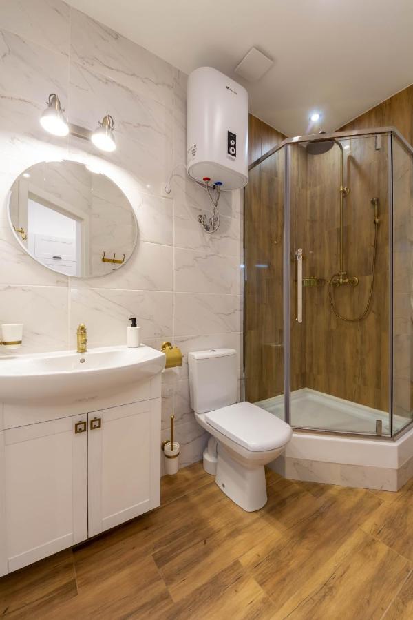 Apartment дизайнерські у центрі біля цуму